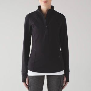 Lululemon Fresh Tracks 1/2 Zip, in Black. Size is 2.